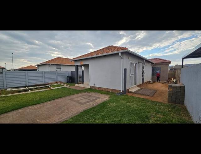 3 BEDROOM HOUSE FOR SALE IN KIRKNEY